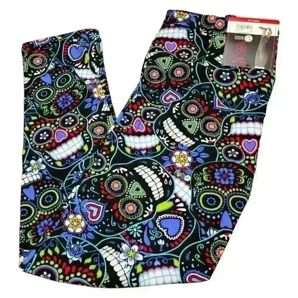 No Boundaries Juniors Sueded Capri Legging High Rise Size L, XXXL Neon Skulls